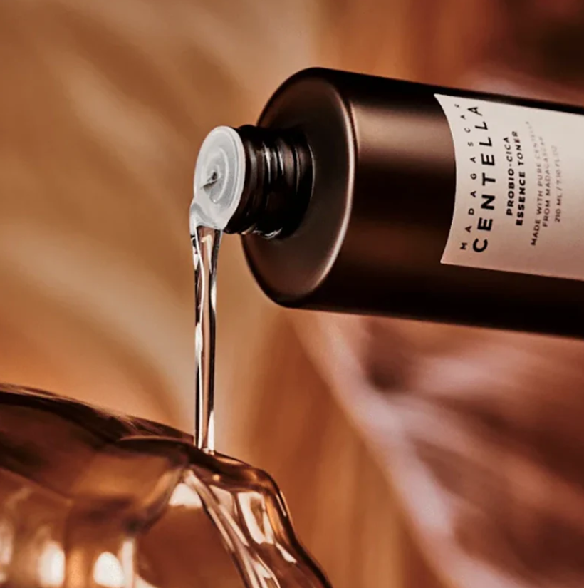 SKIN1004 - Madagascar Centella Probio - Cica Essence Toner (210ml)