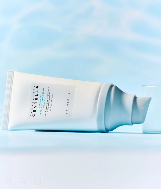 SKIN1004 - Madagascar Centella Hyalu - Cica Water-Fit Sun Serum (50ml)